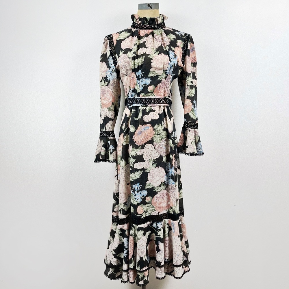 Vintage Giorgio Sant’Angelo Floral Lace Dress Midi Long Sleeve